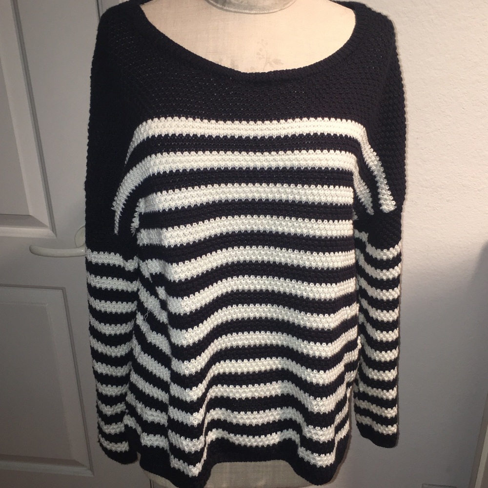 Workshop navy/white striped sweater